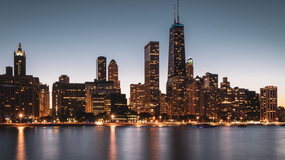 chicago city skyline at night